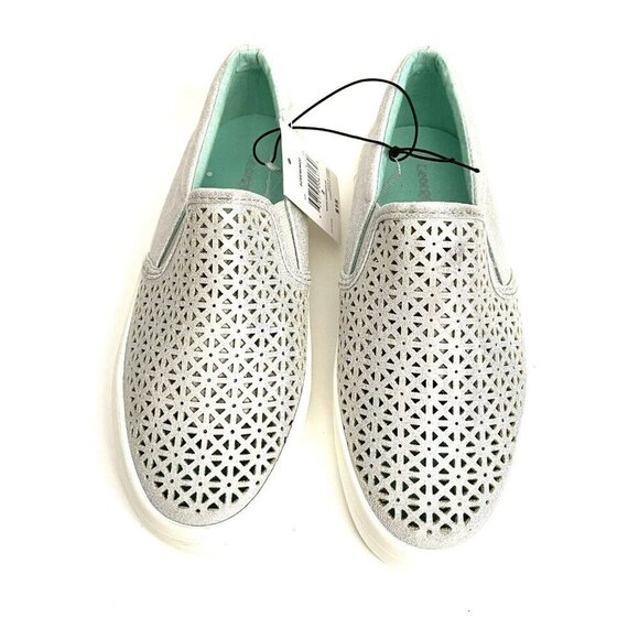 NEW George Silver Glitter Laser Cut Slip On Sneakers US 2 Girls - Picture 1 of 5